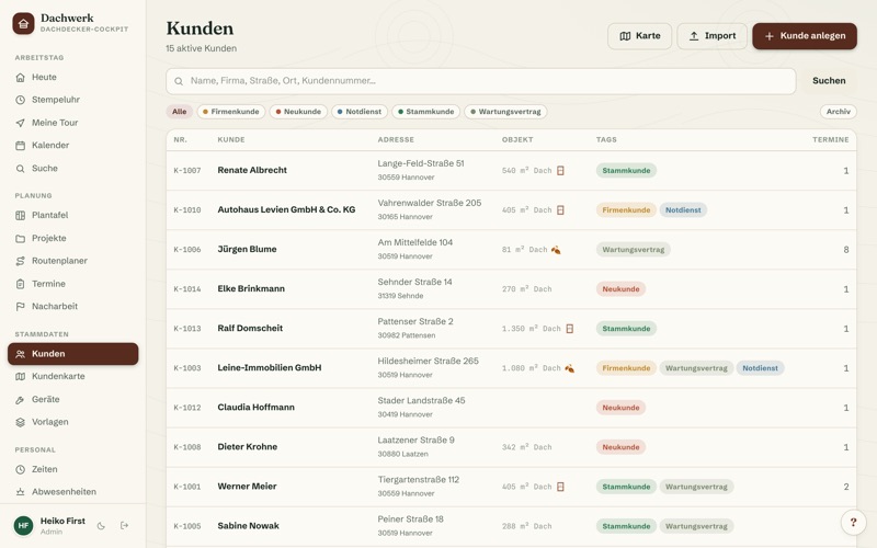 Customer list with tags & maintenance-contract filter